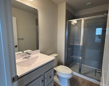 6932 Braxton Springs Way - Photo Thumbnail 16