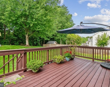 16069 Olmstead Lane - Photo Thumbnail 28