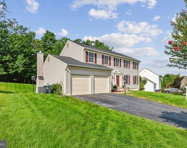16069 Olmstead Lane - Photo Thumbnail 1