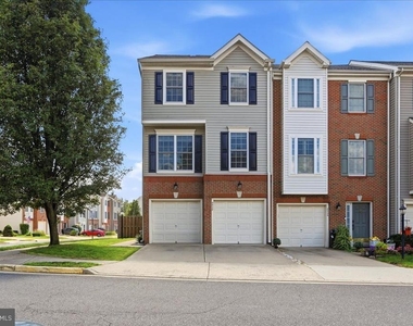 8928 Brewer Creek Place - Photo Thumbnail 1
