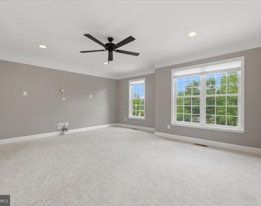 8928 Brewer Creek Place - Photo Thumbnail 16