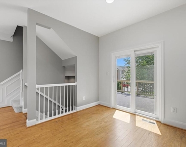 8928 Brewer Creek Place - Photo Thumbnail 14