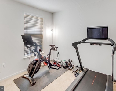 1567 Renate Drive - Photo Thumbnail 24