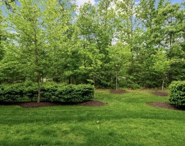 23255 Milltown Knoll Square - Photo Thumbnail 2
