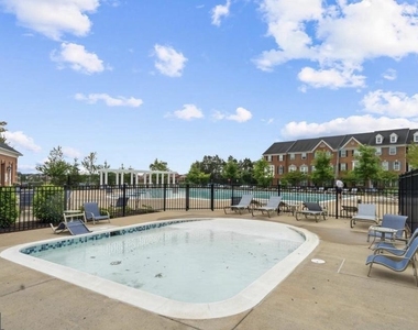 23255 Milltown Knoll Square - Photo Thumbnail 1