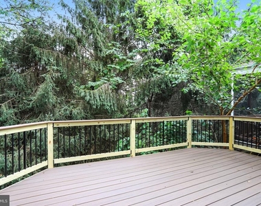 20913 Sandstone Square - Photo Thumbnail 23