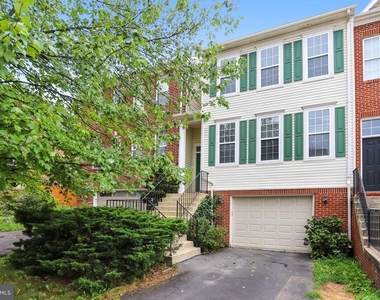 20913 Sandstone Square - Photo Thumbnail 47