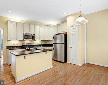 20913 Sandstone Square - Photo Thumbnail 20