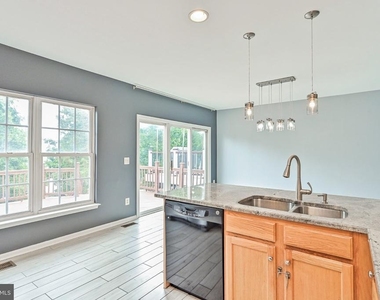 18541 Sierra Springs Square - Photo Thumbnail 13
