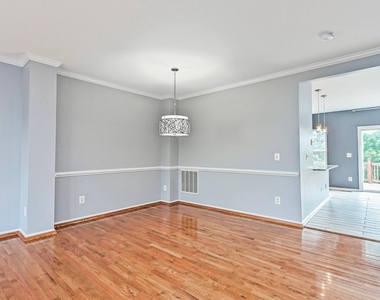 18541 Sierra Springs Square - Photo Thumbnail 6