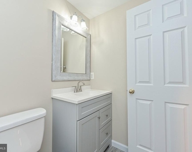18541 Sierra Springs Square - Photo Thumbnail 42