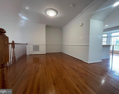6173 Derring Street - Photo Thumbnail 8