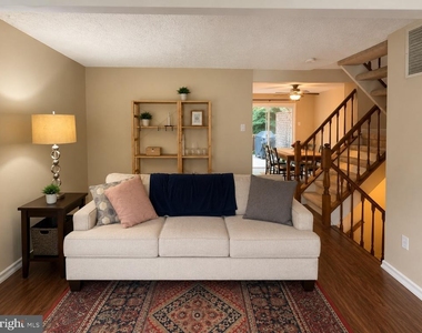 7558 Aspenpark Road - Photo Thumbnail 3