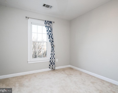 2155 Wolftrap Court - Photo Thumbnail 27