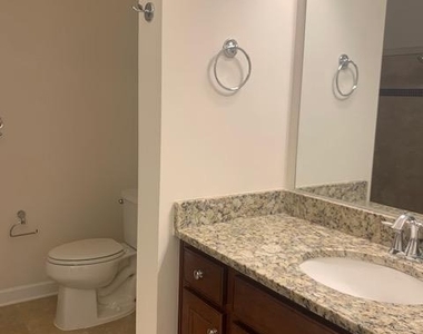 13723 Neil Armstrong Avenue - Photo Thumbnail 9