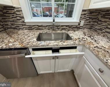 3539 Martha Custis Drive - Photo Thumbnail 12