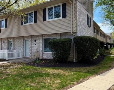315 Village Walk - Photo Thumbnail 1