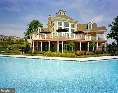1905 Mulberry Court - Photo Thumbnail 10