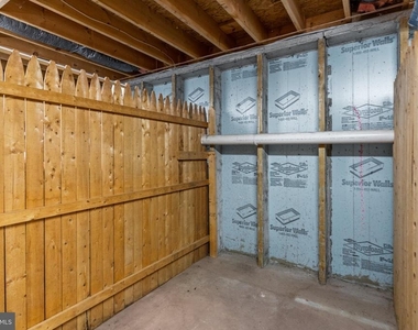 101 Oak Grove Road - Photo Thumbnail 16
