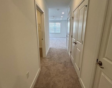 29212 Radford Court - Photo Thumbnail 16