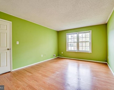24 Chamberlin Court - Photo Thumbnail 3