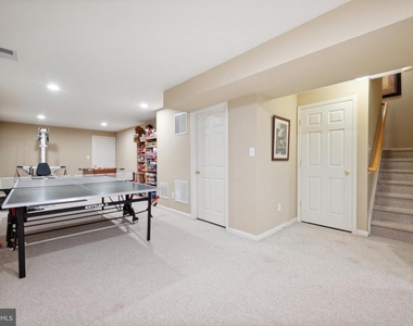 17 Stafford Drive - Photo Thumbnail 25