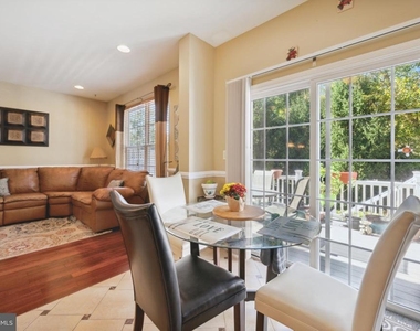 17 Stafford Drive - Photo Thumbnail 13