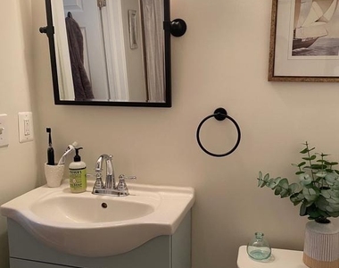 117 Coolidge Avenue - Photo Thumbnail 4