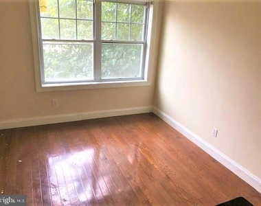 530 N Front Street - Photo Thumbnail 5