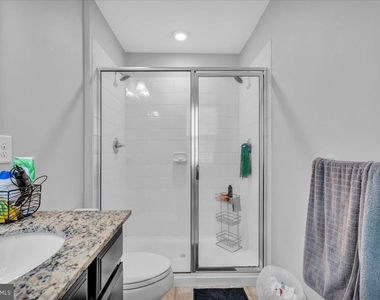 111 Village Green Lane - Photo Thumbnail 13