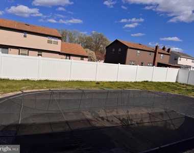5 Westbury Drive - Photo Thumbnail 23