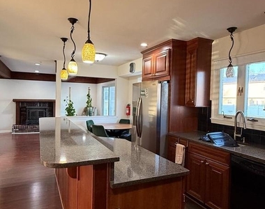 5 Westbury Drive - Photo Thumbnail 1