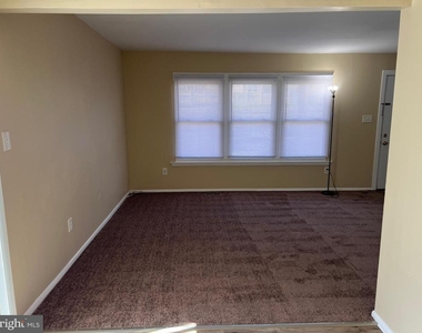 18 Lerner Court - Photo Thumbnail 3
