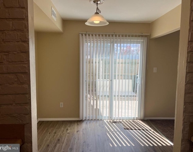 18 Lerner Court - Photo Thumbnail 7