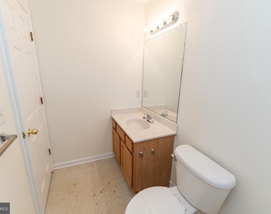 202 Carsons Court - Photo Thumbnail 22