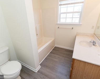 202 Carsons Court - Photo Thumbnail 28