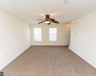 202 Carsons Court - Photo Thumbnail 6
