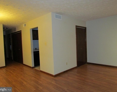 44691 White Oak Court - Photo Thumbnail 3