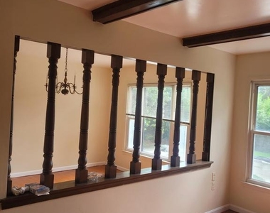 11801 Fairgreen Lane - Photo Thumbnail 8