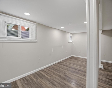 6008 Addison Road - Photo Thumbnail 20