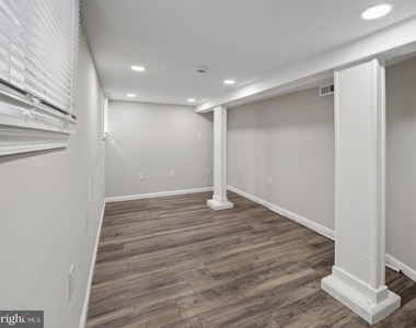 6008 Addison Road - Photo Thumbnail 17
