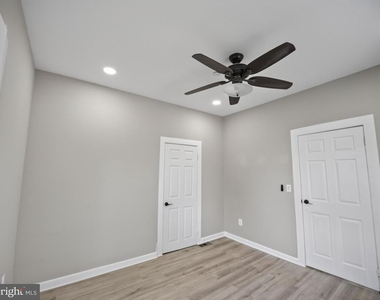 6008 Addison Road - Photo Thumbnail 43
