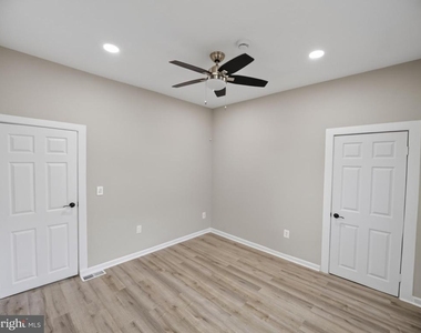 6008 Addison Road - Photo Thumbnail 37