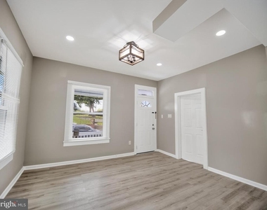 6008 Addison Road - Photo Thumbnail 59