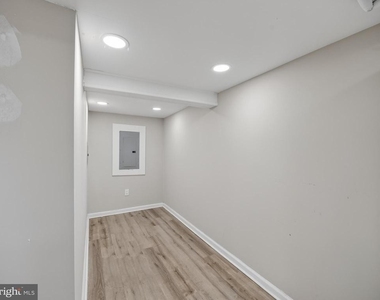 6008 Addison Road - Photo Thumbnail 12