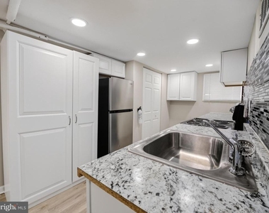 6008 Addison Road - Photo Thumbnail 8