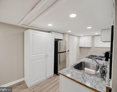 6008 Addison Road - Photo Thumbnail 16