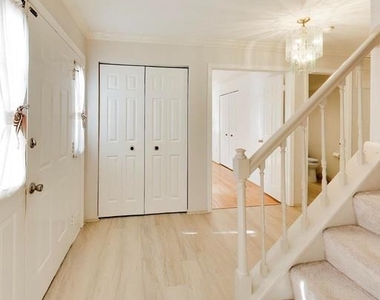 14672 Brougham Way - Photo Thumbnail 7