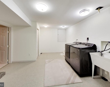 14672 Brougham Way - Photo Thumbnail 60