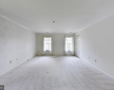 14672 Brougham Way - Photo Thumbnail 32